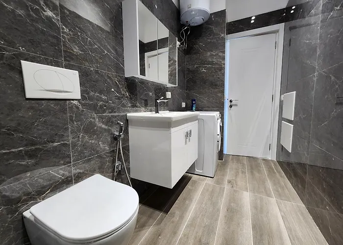 Penthouse With A View *